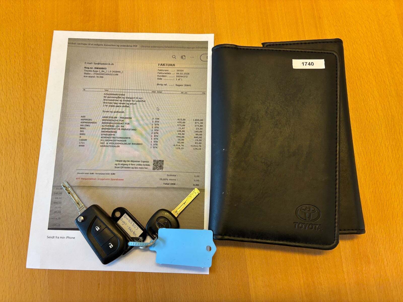 Hvid Toyota Aygo fra 2015