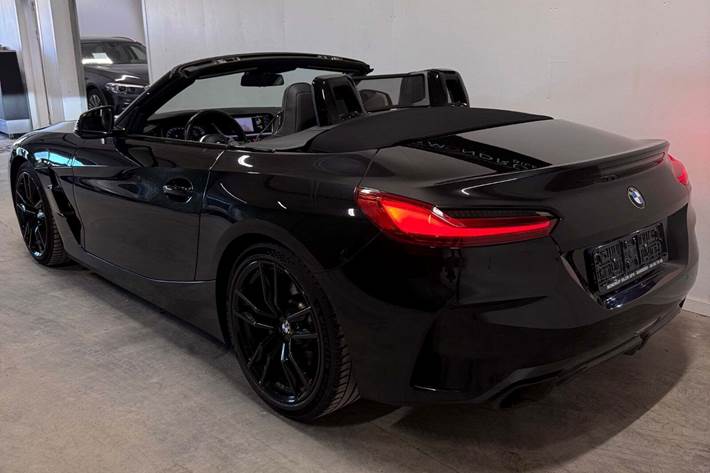 Sort BMW Z4 fra 2021