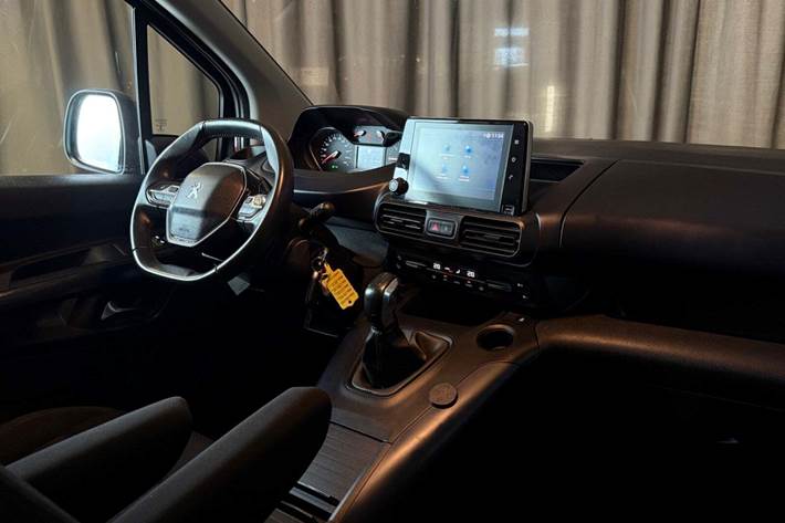 Brun Peugeot Rifter fra 2019