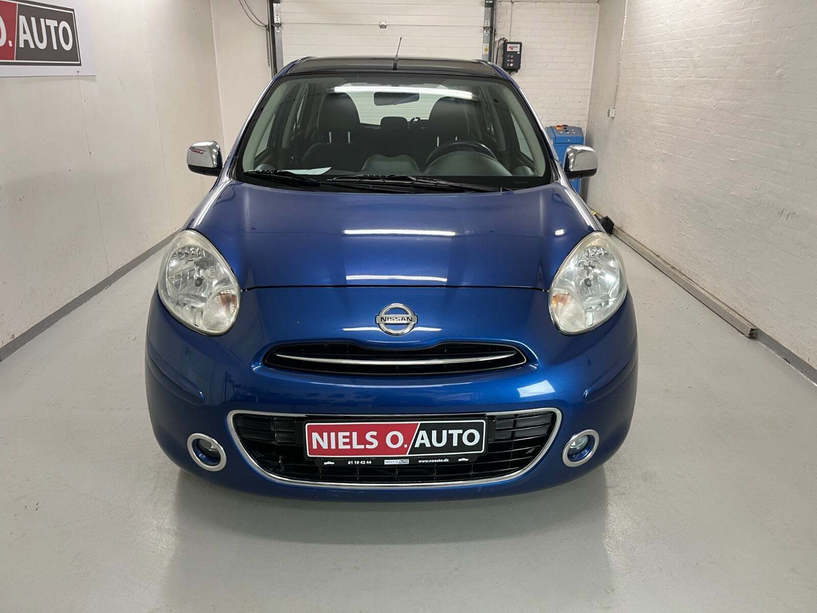 Blå Nissan Micra fra 2011