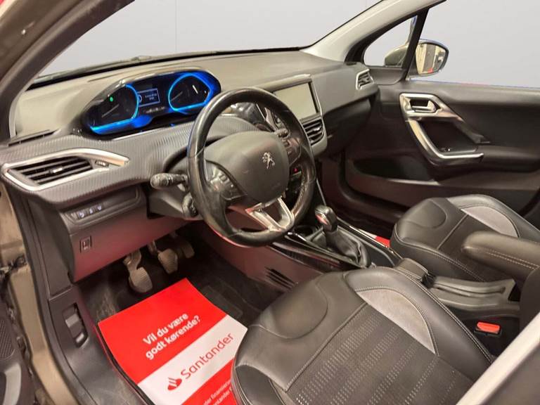 Peugeot 2008 1,6 BlueHDi 100 Allure