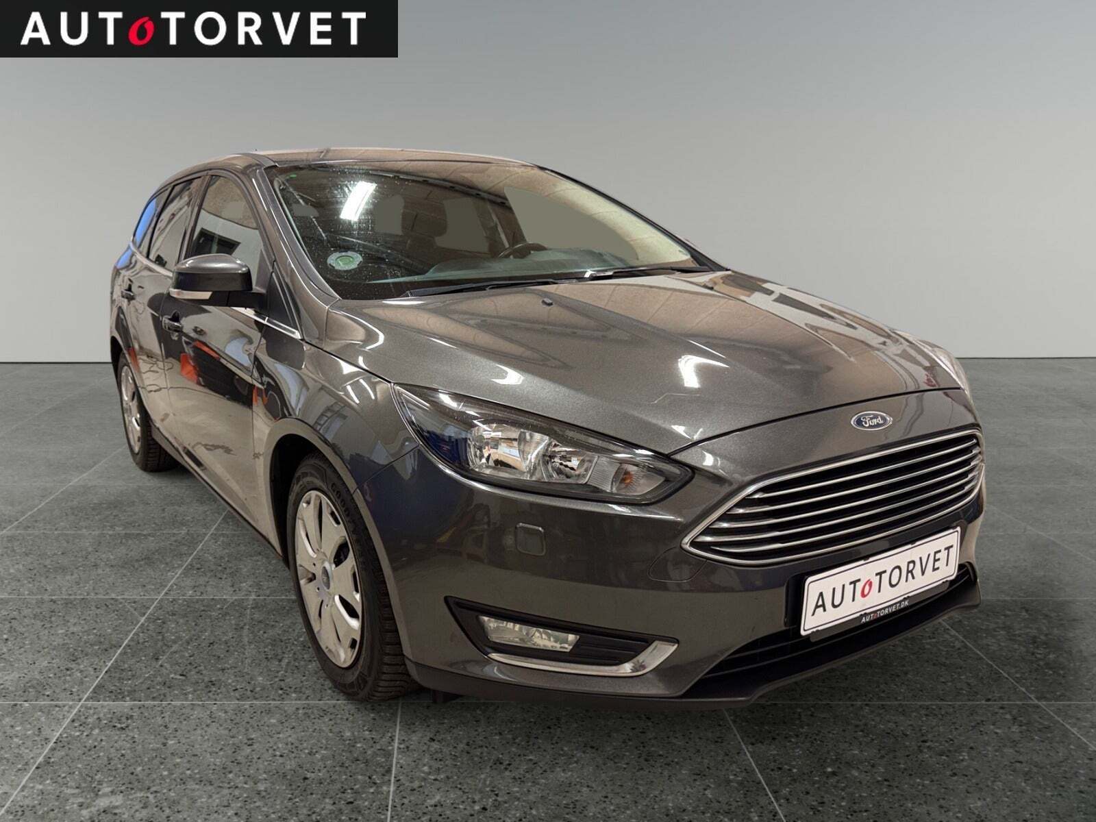 Sort Ford Focus fra 2018
