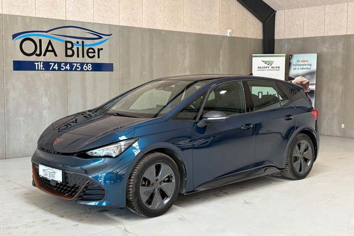 Blå Cupra Born fra 2023