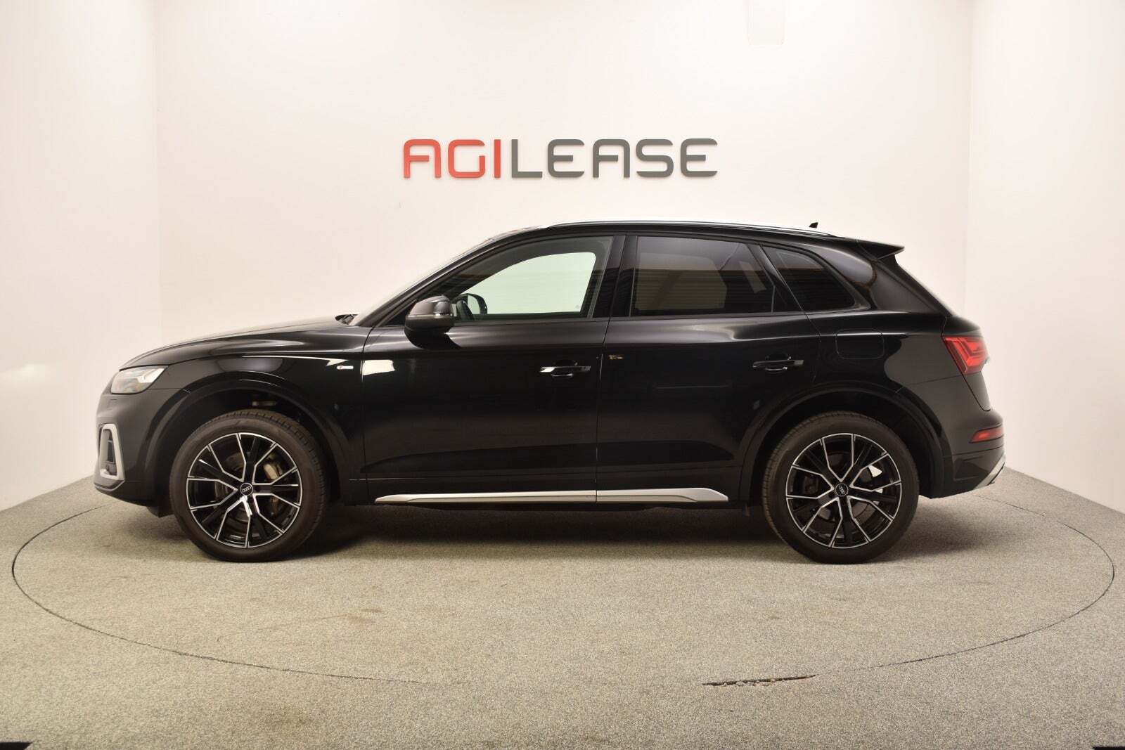 Audi Q5 55 TFSi e S-line quattro S-tr.