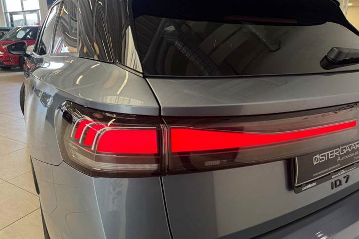 Blå VW ID.7 fra 2025