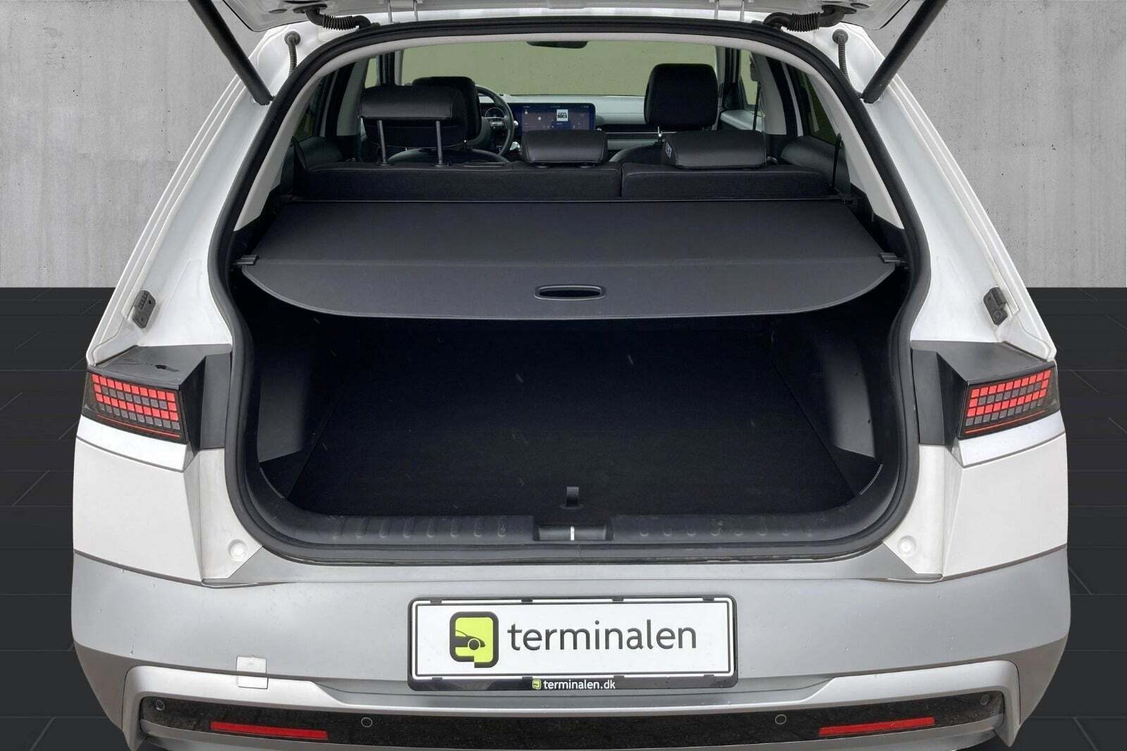 Hvid Hyundai Ioniq 5 fra 2025