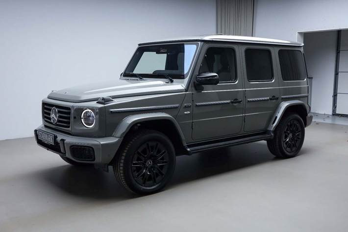 Grå Mercedes G580 fra 2024