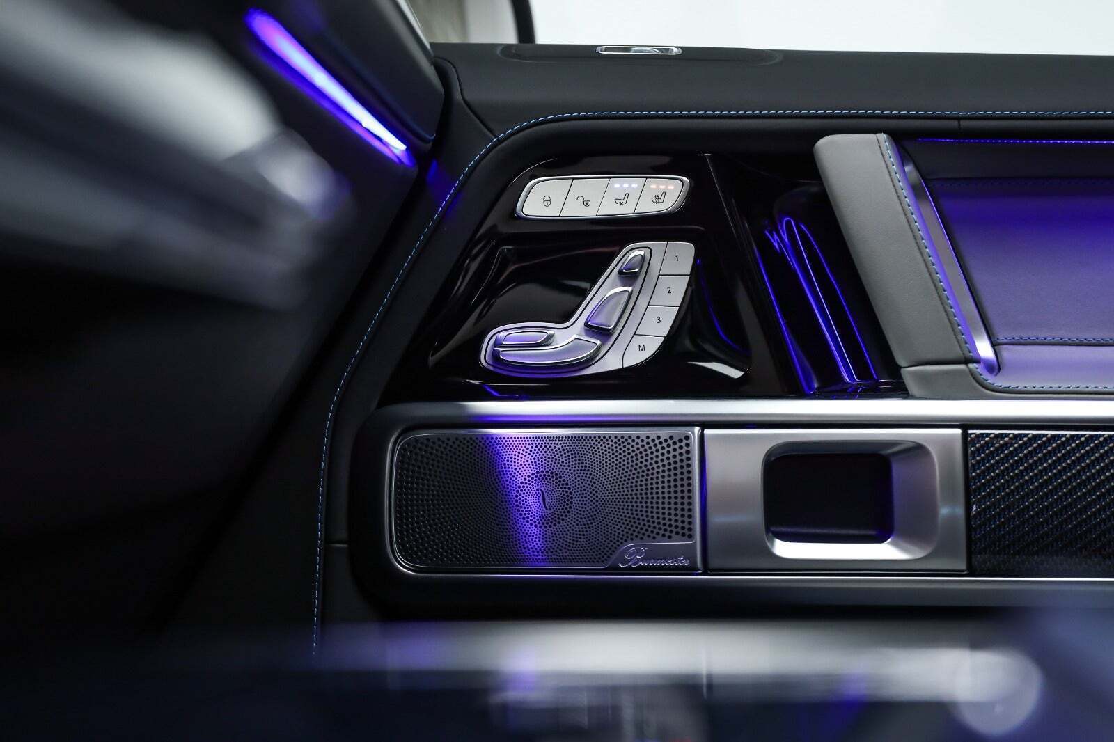 Grå Mercedes G580 fra 2024