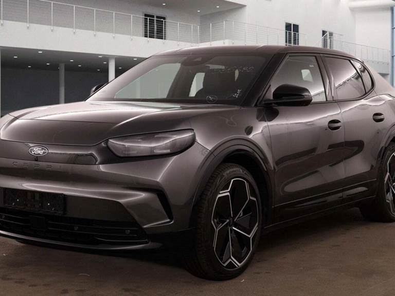 Ford Capri 77 Premium Extended Range