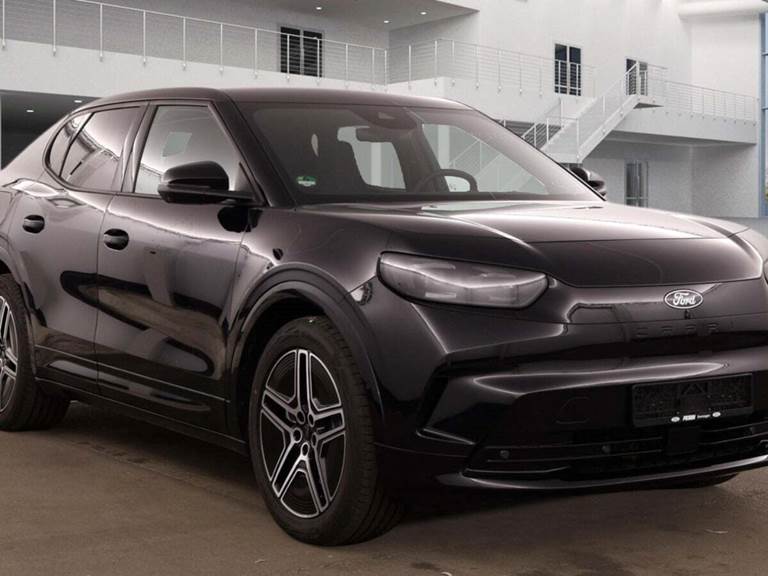 Ford Capri 77 Premium Extended Range