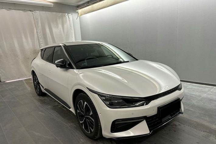 Hvid Kia EV6 fra 2022