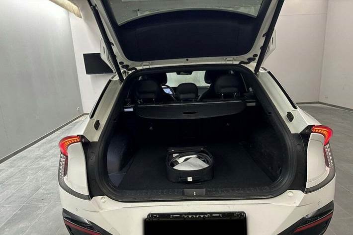 Hvid Kia EV6 fra 2022