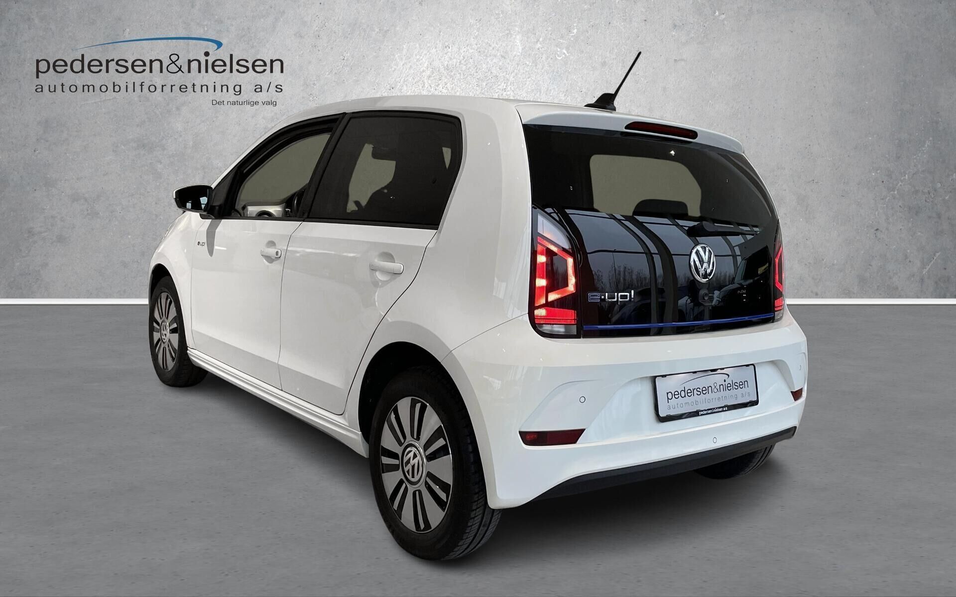 Hvid VW e-up fra 2018