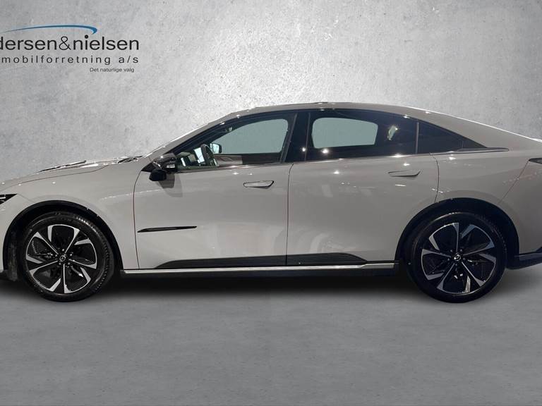 Mazda 6e EL Takumi Plus 258HK 5d Aut.