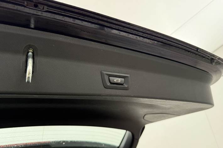 Sort BMW iX3 fra 2022