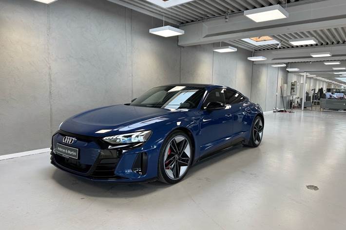 Blå Audi RS e-tron GT fra 2022