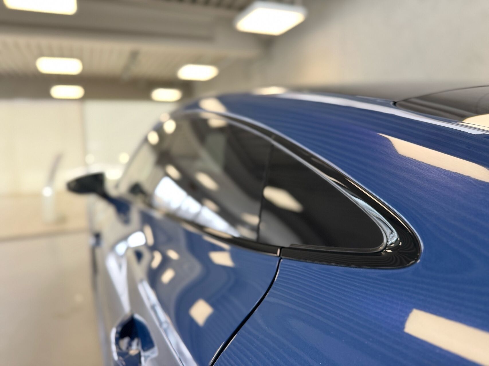 Blå Audi RS e-tron GT fra 2022