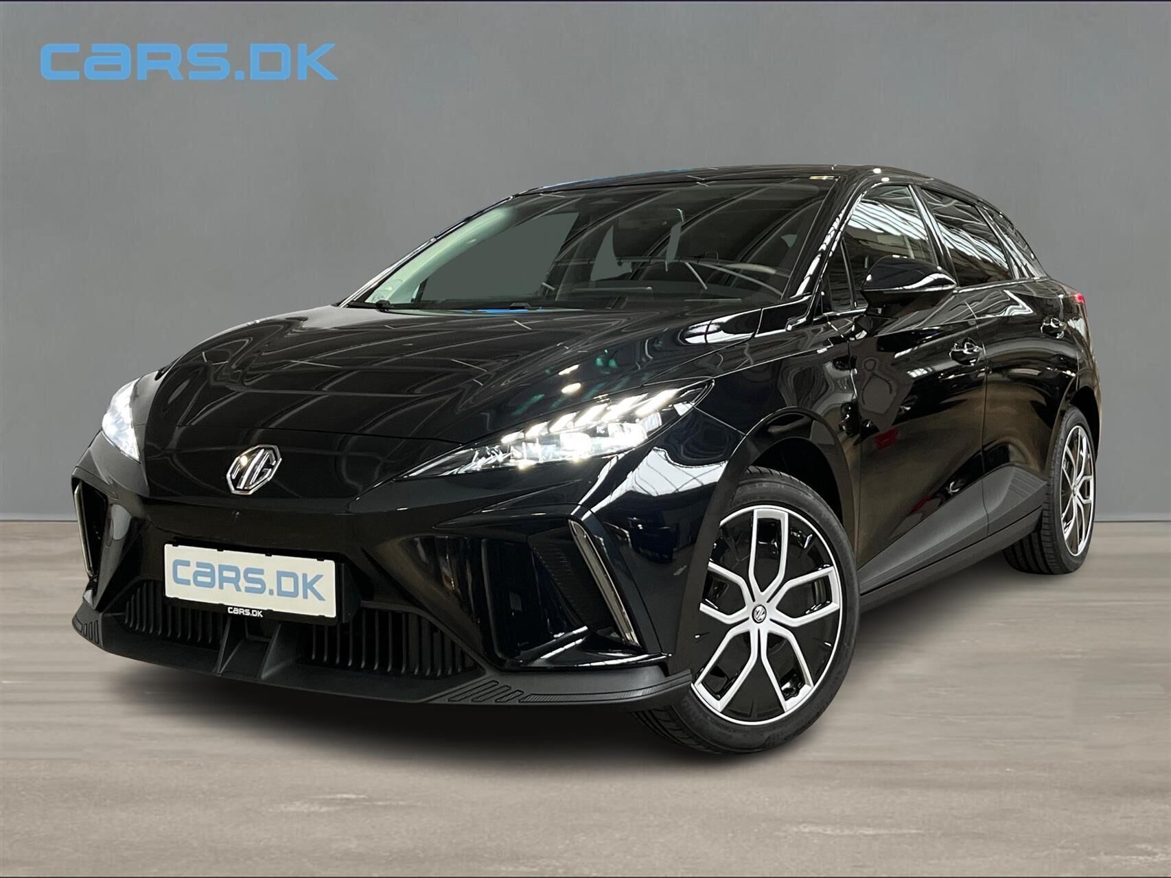 MG MG4 Electric EL Luxury Long Range 204HK 5d Aut.