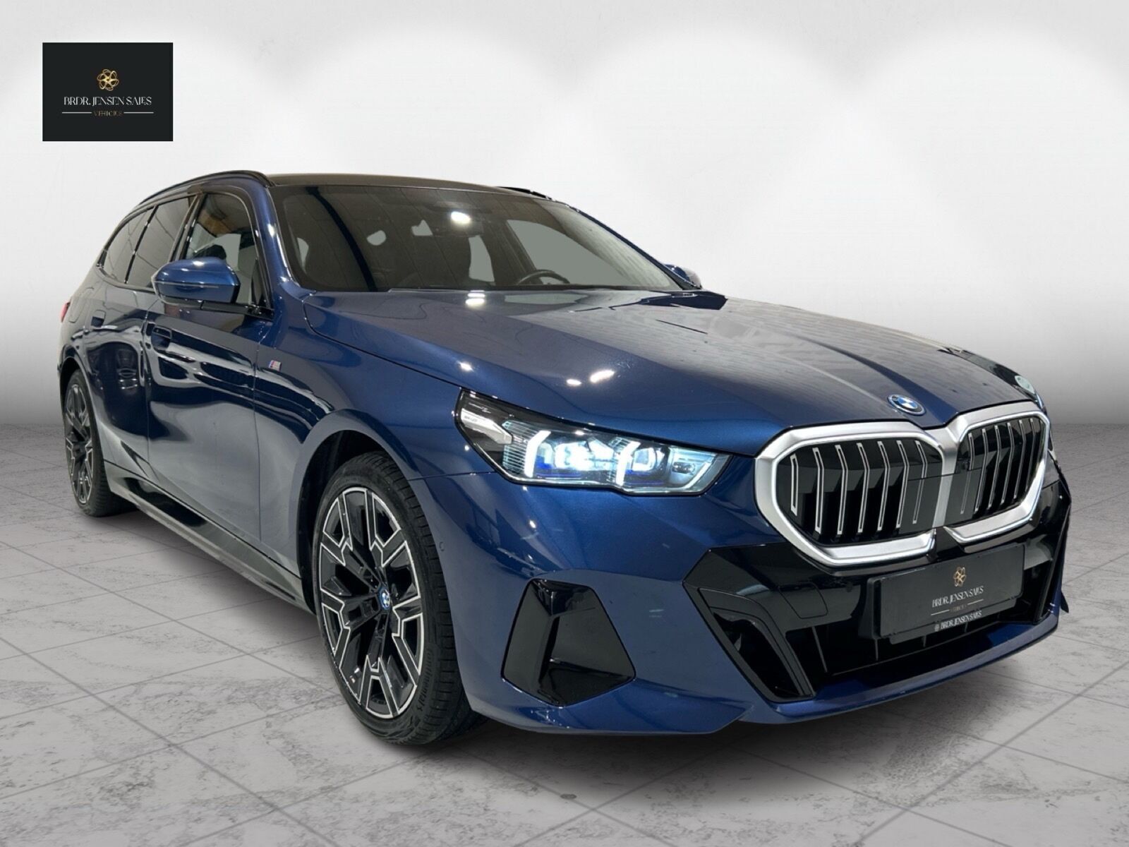 BMW 530e 2,0 Touring Plugin-hybrid M-Sport Steptronic 299HK Stc 8g Aut.