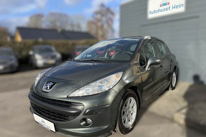 Grå Peugeot 207 fra 2007