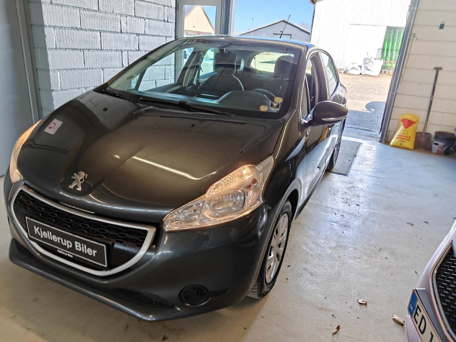Peugeot 208 1,0 VTi Access