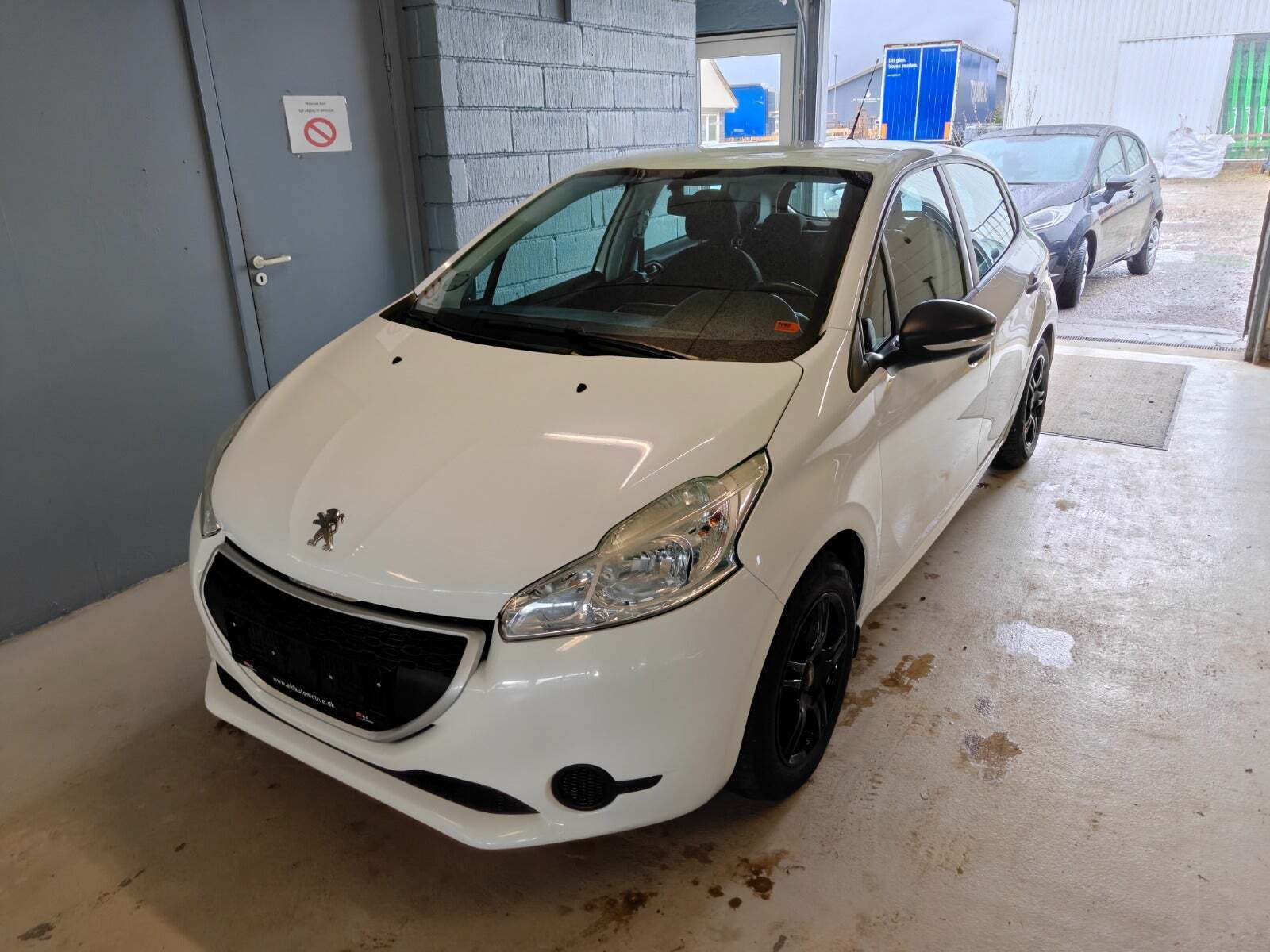 Peugeot 208 1,0 VTi Access