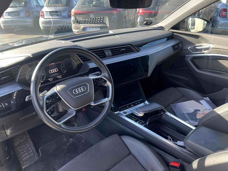 Audi e-tron 50 S-line quattro