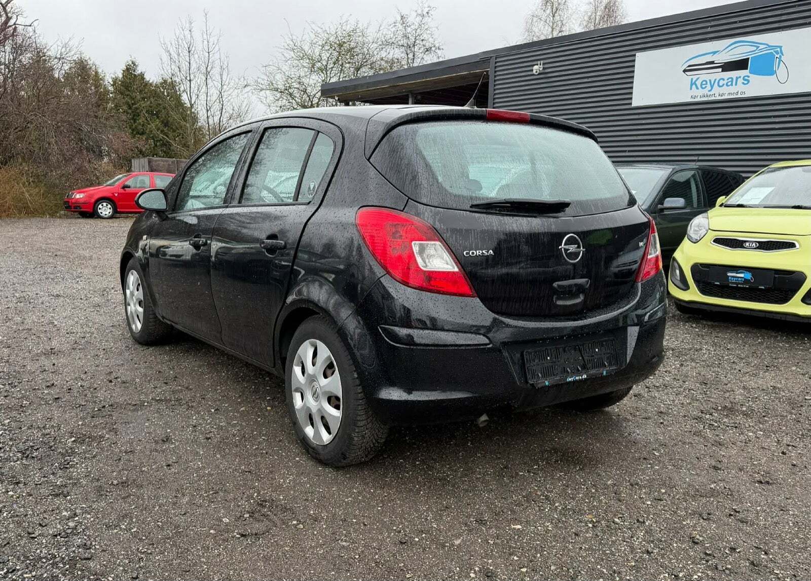 Sort Opel Agila fra 2008