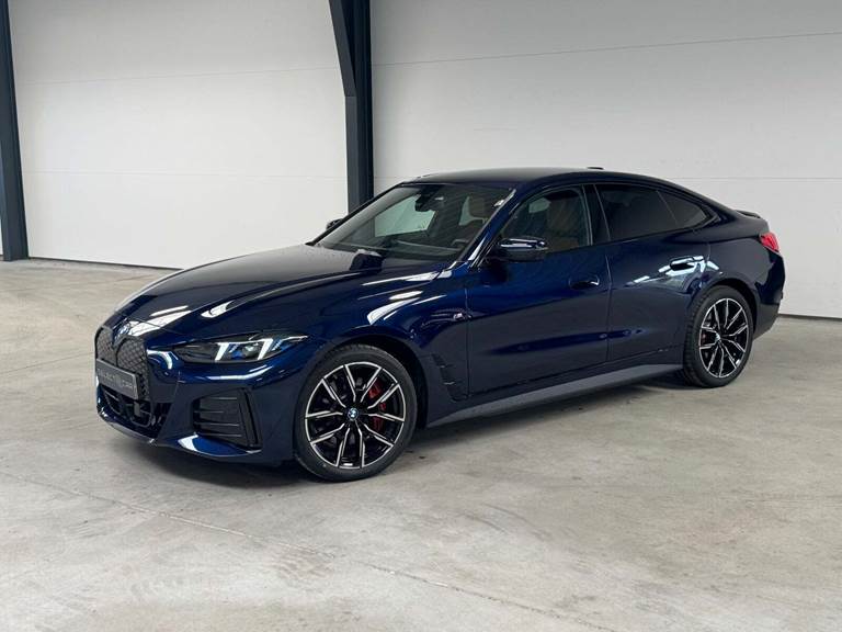 BMW i4 eDrive40 Fully Charged