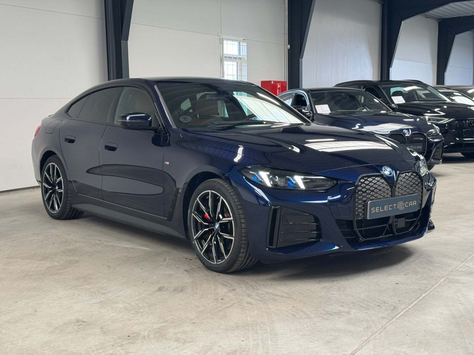 BMW i4 eDrive40 Fully Charged