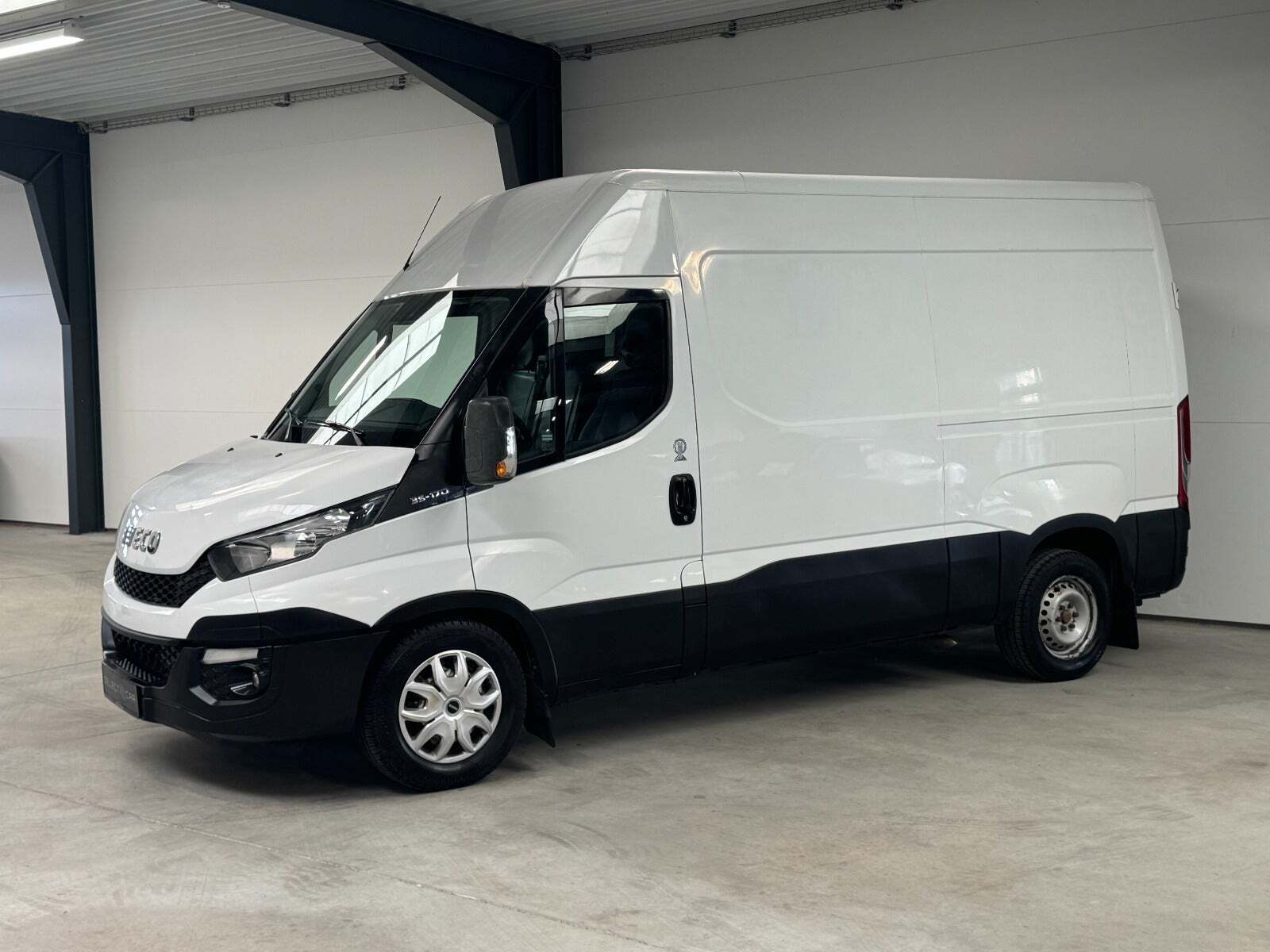 Iveco Daily 3,0 35S17 10,8m³ Van