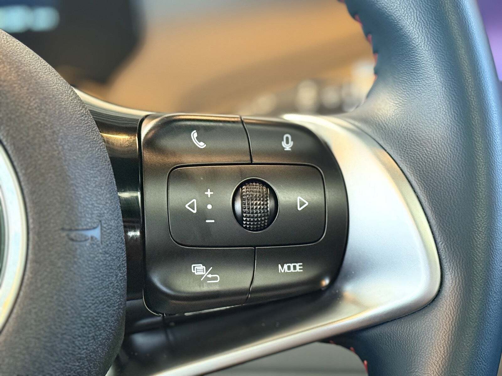 Blå BYD Atto 3 fra 2022