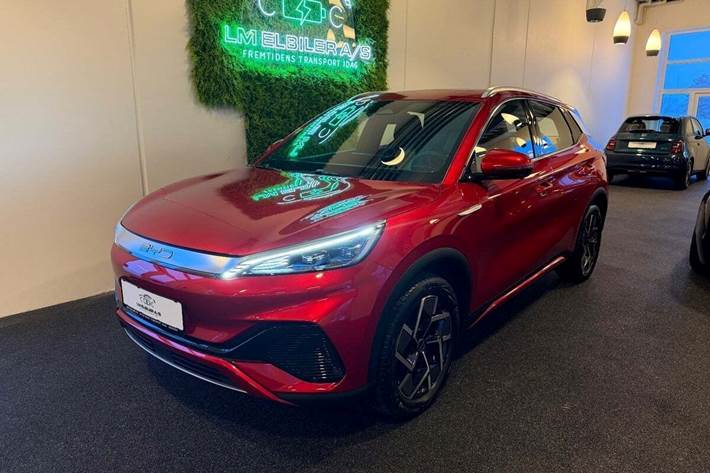Rød BYD Atto 3 fra 2023