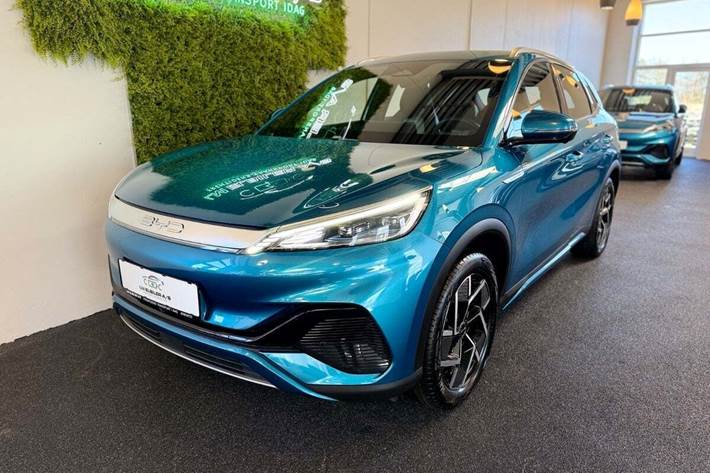 Blå BYD Atto 3 fra 2023