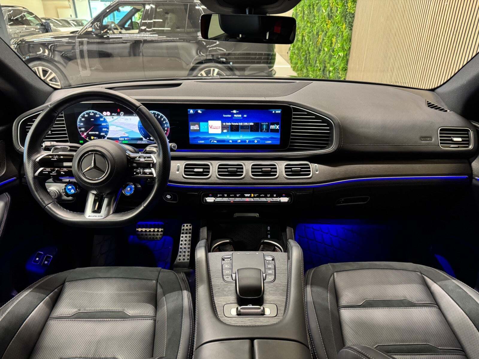 Sort Mercedes GLE53 fra 2025
