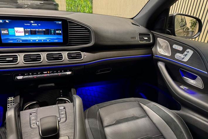 Sort Mercedes GLE53 fra 2025