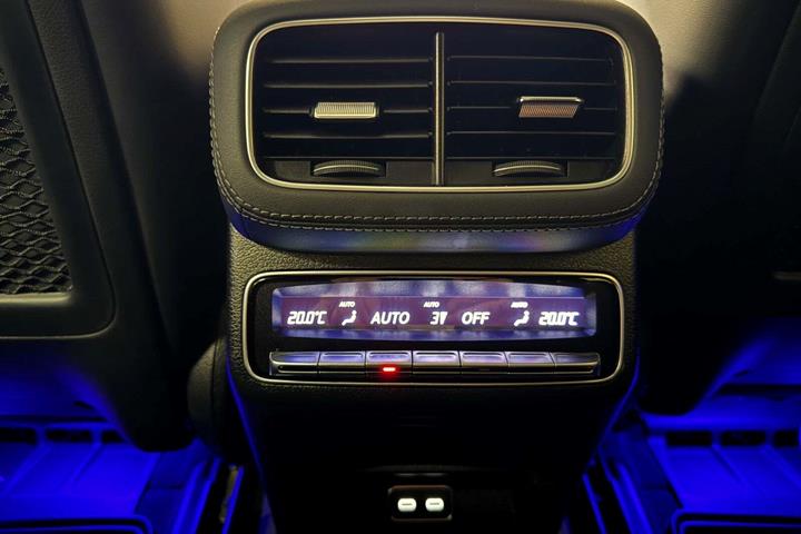 Sort Mercedes GLE53 fra 2025