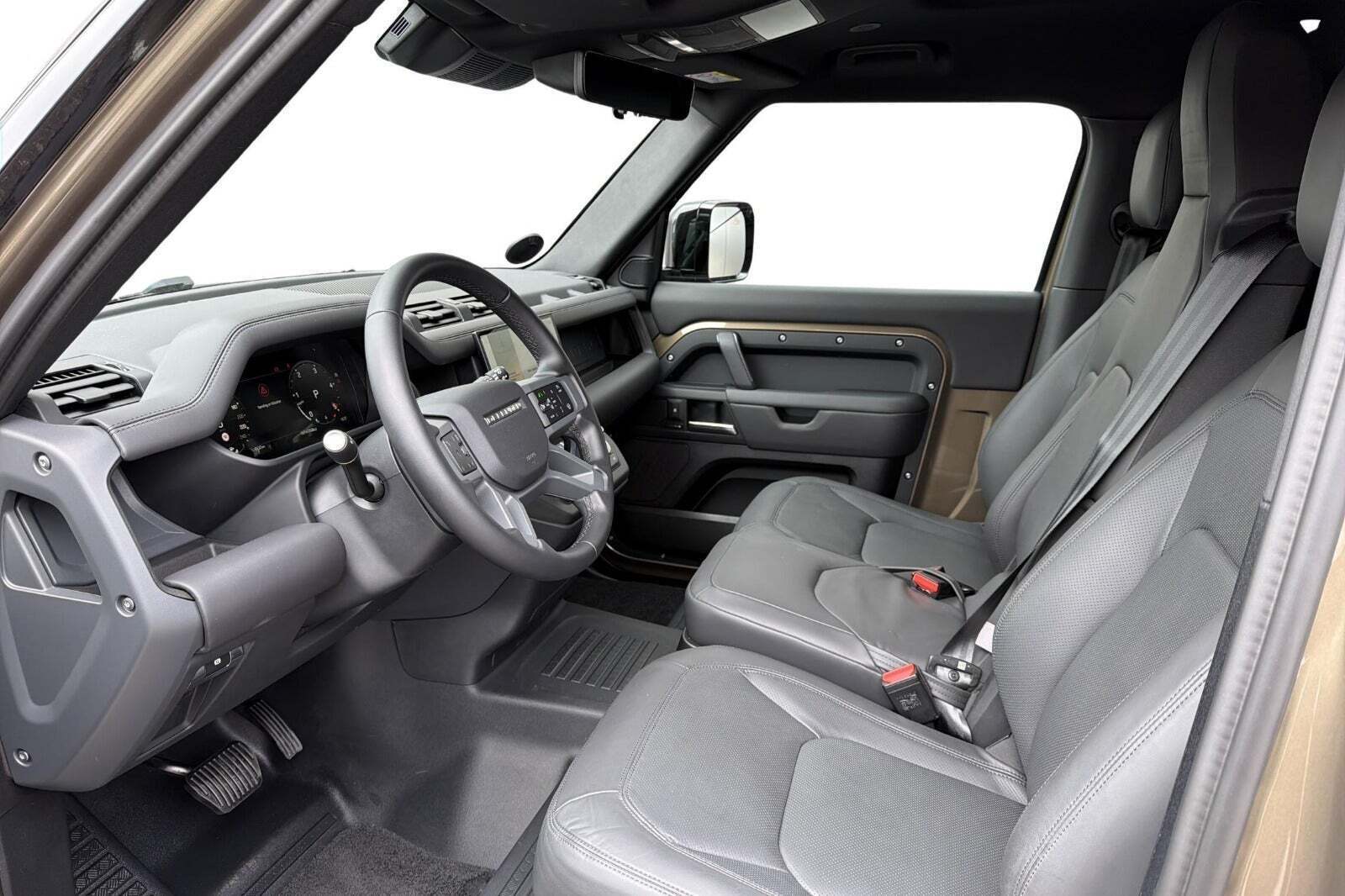 Land Rover Defender 90 3,0 D250 Hard Top X-Dynamic SE aut. Van