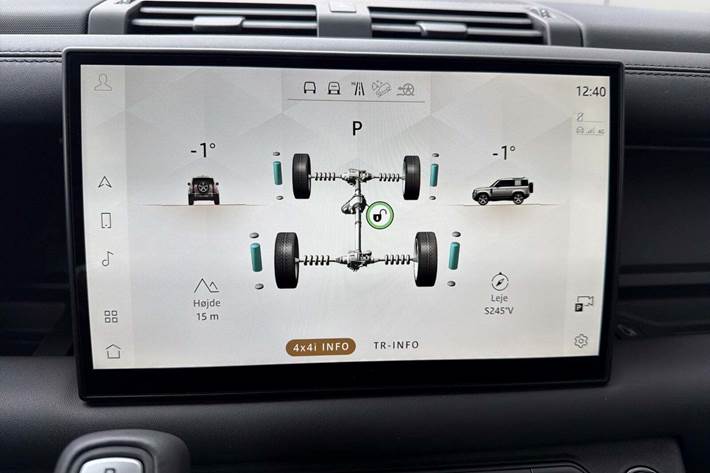 Brun Land Rover Defender 90 fra 2025