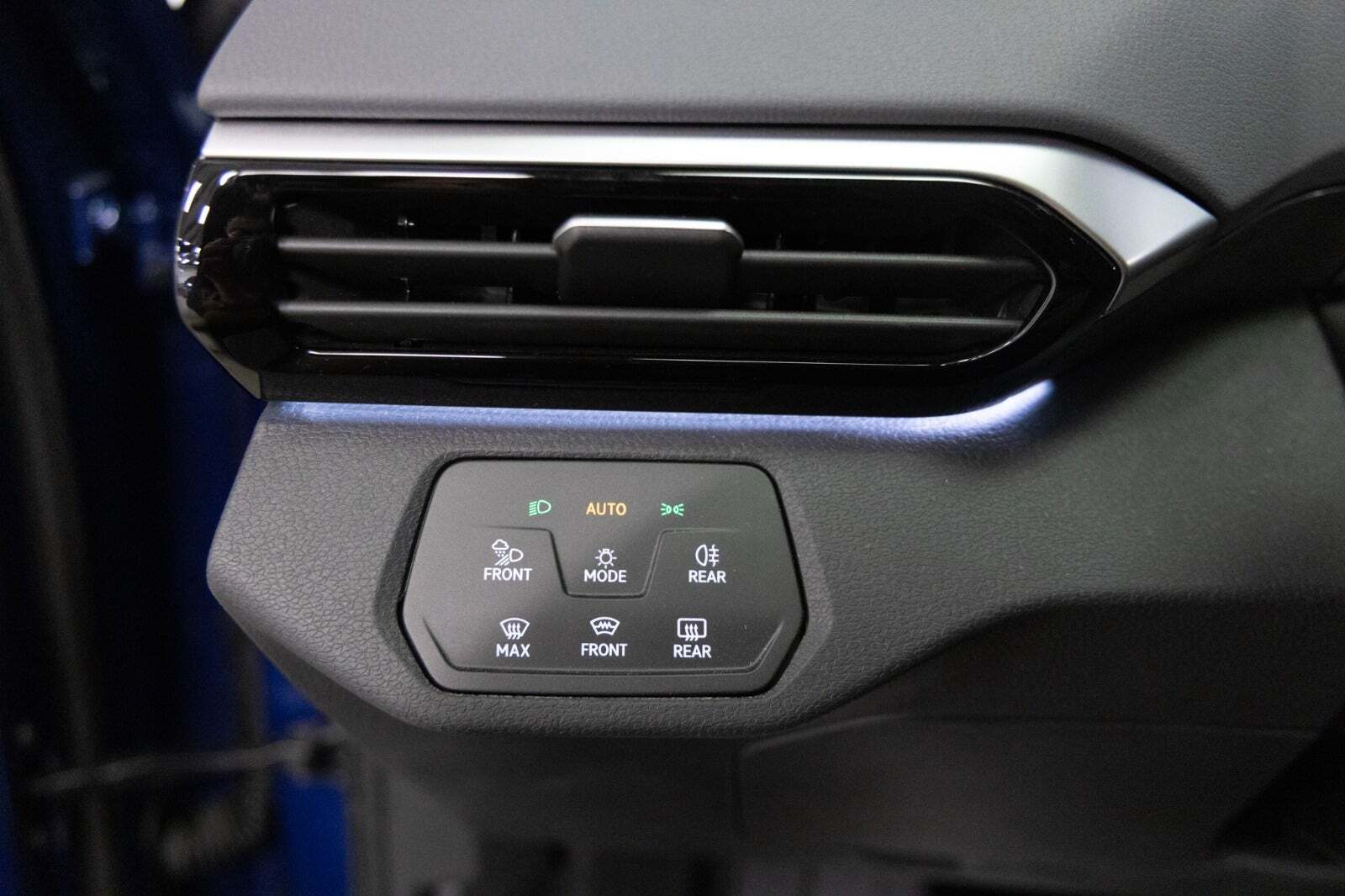 Blå VW ID.4 fra 2025