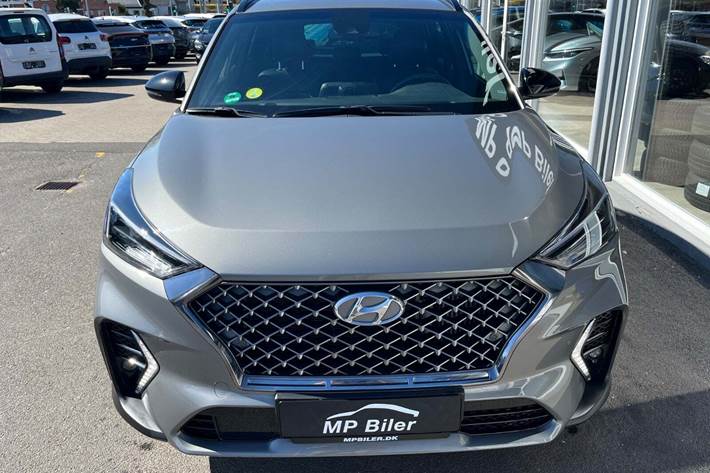 Grå Hyundai Tucson fra 2020