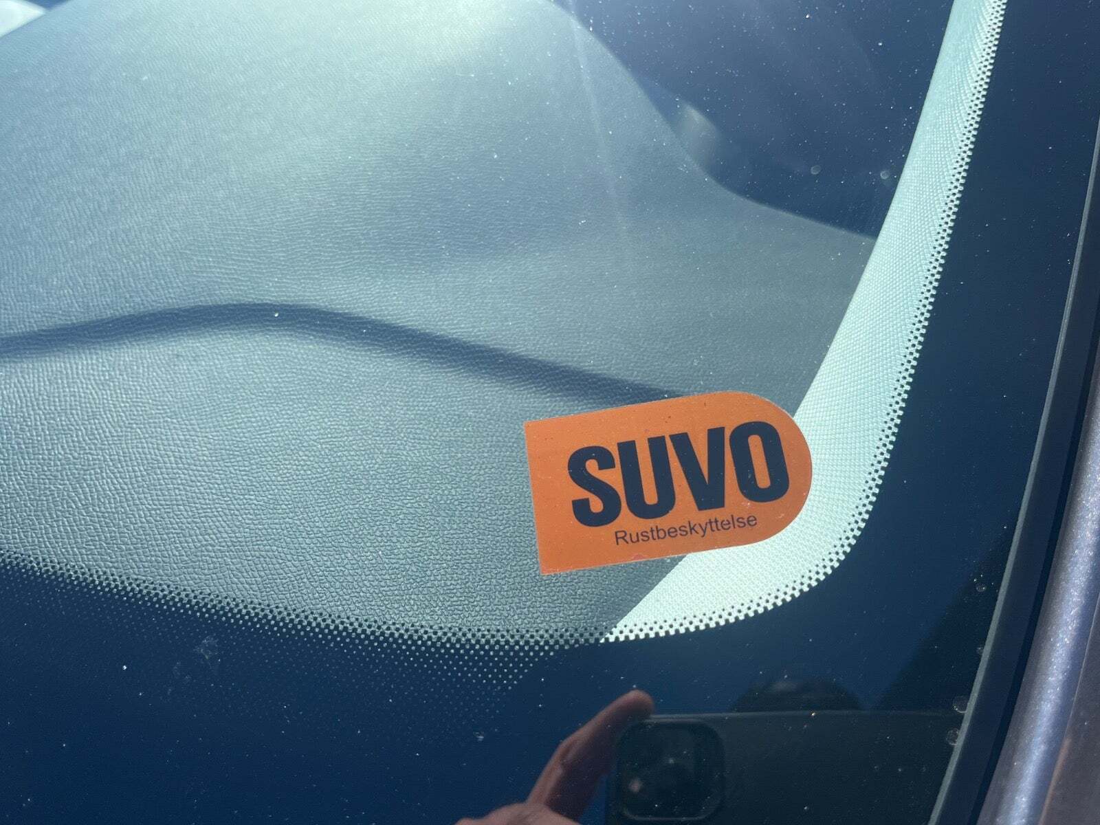 Grå Peugeot 308 fra 2019