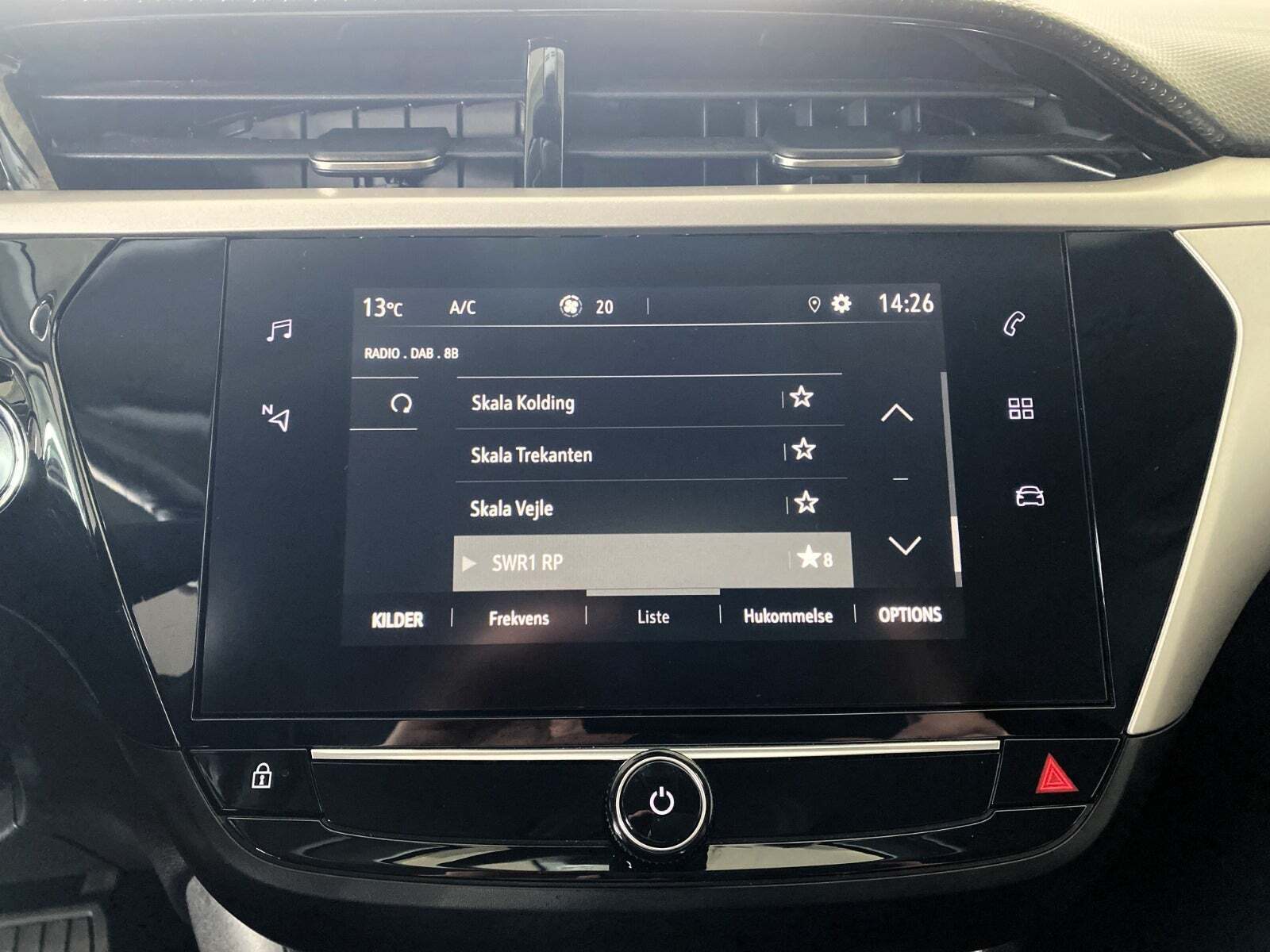 Hvid Opel Corsa-e fra 2021