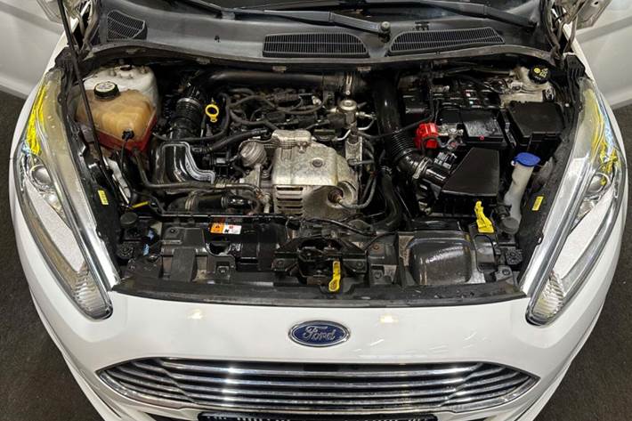 undefined Ford Fiesta fra 2014