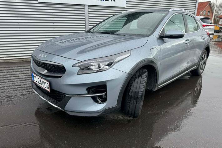 Sølv Kia XCeed fra 2022