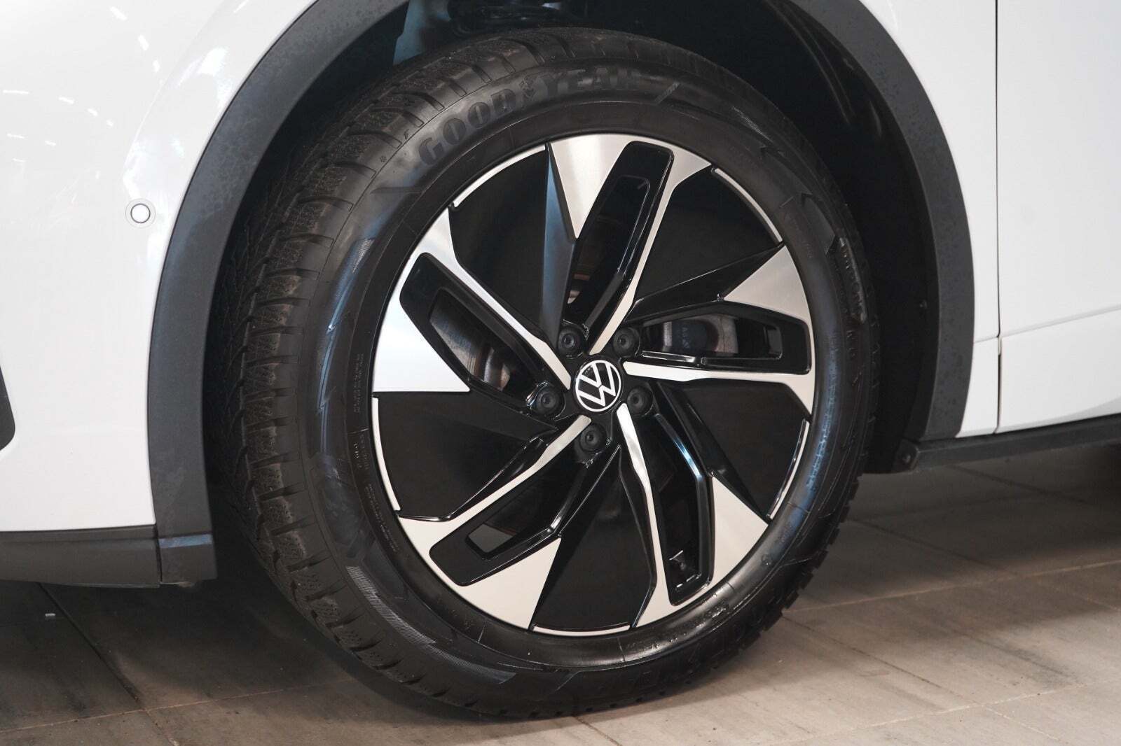 Hvid VW ID.5 fra 2024