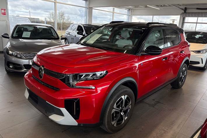 Rød Citroën e-C3 Aircross fra 2025