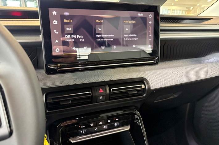 Rød Citroën e-C3 Aircross fra 2025