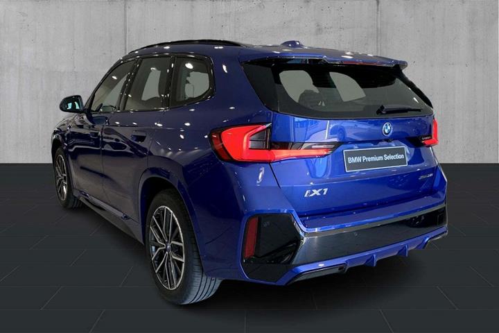 undefined BMW iX1 fra 2025