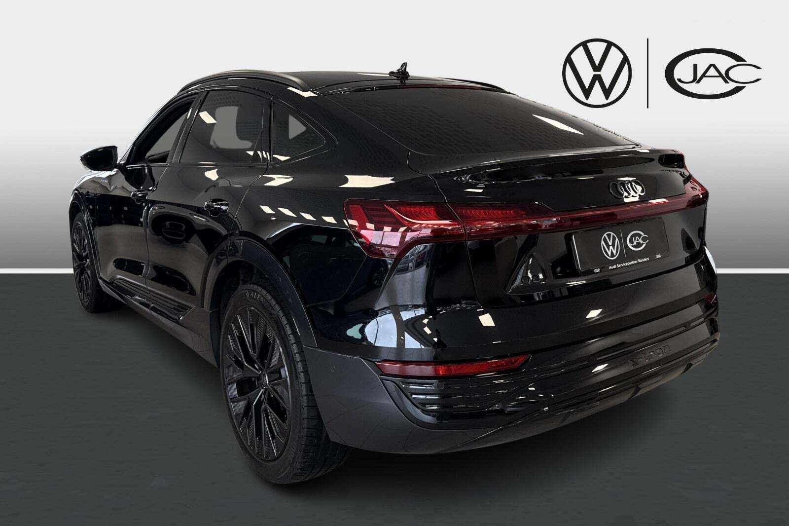 Sort Audi Q8 e-tron fra 2024